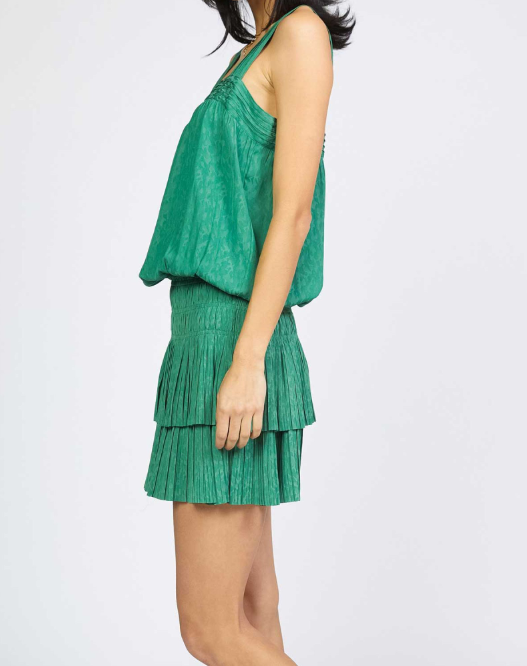 SLEEVELESS SQUARED BUTTONED NECK ELASTIC WAISTED TIERED MINI DRESS WITH SMOCKING, PLEAT, AND PIN-TUCK DETAIL - LEAF GREEN